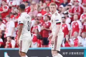 德布劳内今日表现抢眼，维尼修斯整场无解，教练赛后亲自拥抱的简单介绍